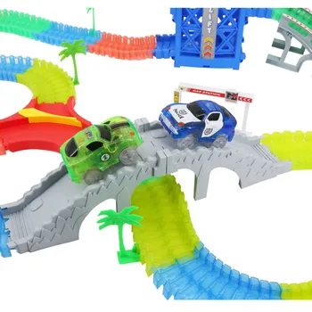 Buet Spor Rutschebane, Legetøj, Sporet Montering Uddannelse Magiske Glødende Racing Toy LED Bil Flash Elevatorer Børn 