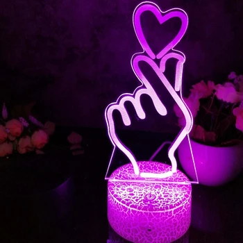 Led 3D Night Light Heart Mønster Figur Nightlight for Barnets Soveværelse Indretning bordlampe 16 Farve med fjernbetjening
