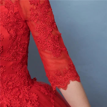 Mode Red Lace Applique Bryllup kjoler 2018 Plus Size Ball Gown Halv Ærmer Lace Up gulvlange Sexet Båd Hals Illusion